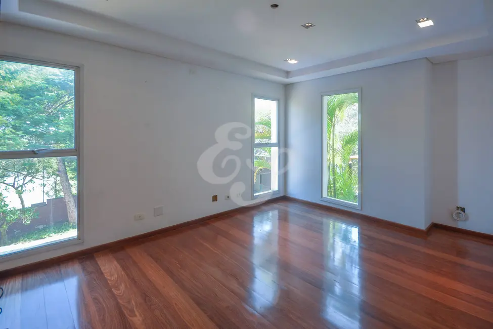 Casa com 4 quartos à venda, 509m2 em Alphaville, Santana De Parnaiba - SP - imagem 4 Foto 4 de Casa com 4 quartos à venda, 509m2 em Alphaville, Santana De Parnaiba - SP