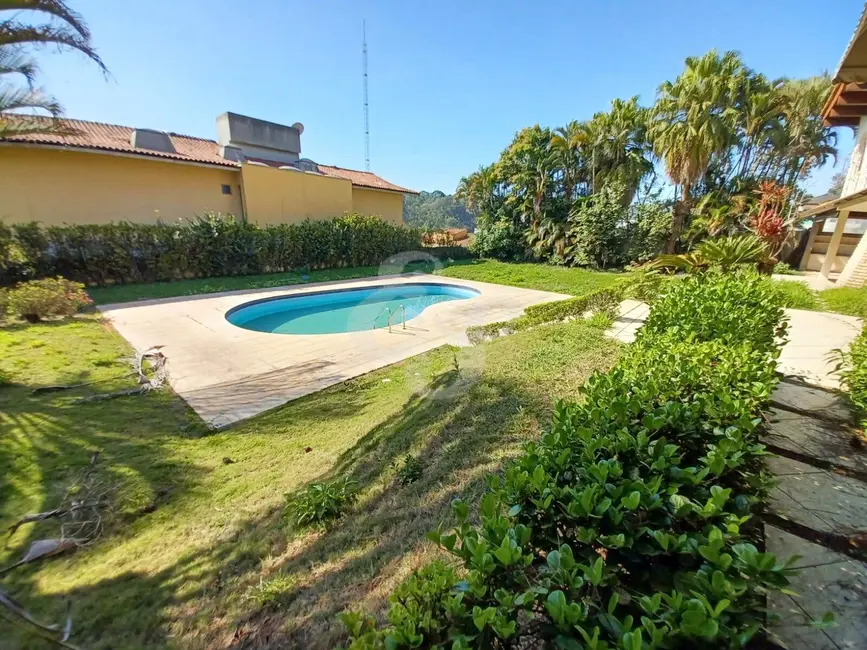 Casa com 4 quartos para alugar, 603m2 em Alphaville Residencial Um, Barueri - SP - imagem 2 Foto 2 de Casa com 4 quartos para alugar, 603m2 em Alphaville Residencial Um, Barueri - SP