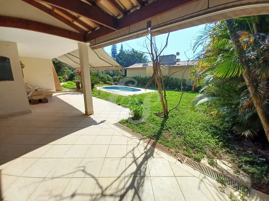 Casa com 4 quartos para alugar, 603m2 em Alphaville Residencial Um, Barueri - SP - imagem 4 Foto 4 de Casa com 4 quartos para alugar, 603m2 em Alphaville Residencial Um, Barueri - SP