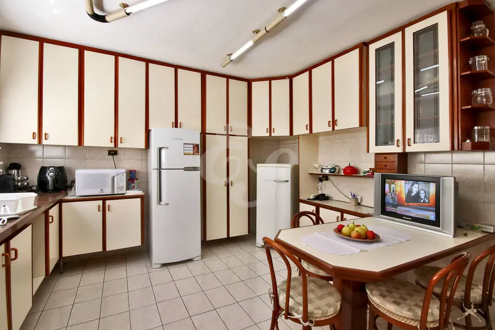 Casa com 4 quartos à venda, 280m2 em Alphaville, Santana De Parnaiba - SP - imagem 6 Foto 6 de Casa com 4 quartos à venda, 280m2 em Alphaville, Santana De Parnaiba - SP