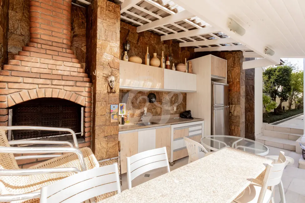 Casa com 4 quartos à venda e para alugar, 582m2 em Alphaville Residencial Zero, Barueri - SP - imagem 3 Foto 3 de Casa com 4 quartos à venda e para alugar, 582m2 em Alphaville Residencial Zero, Barueri - SP