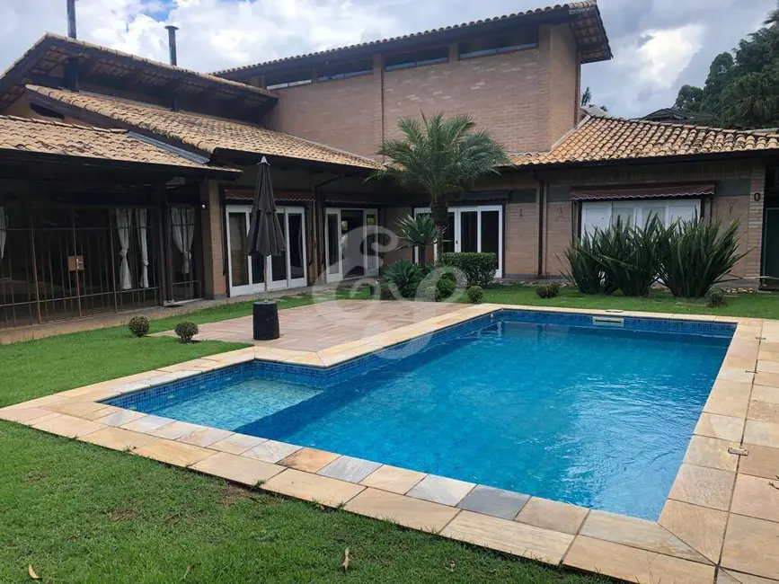 Casa com 4 quartos para alugar, 450m2 em Tamboré, Barueri - SP - imagem 1 Foto 1 de Casa com 4 quartos para alugar, 450m2 em Tamboré, Barueri - SP