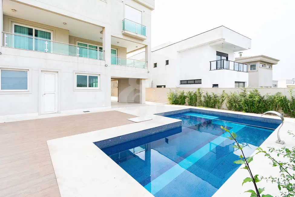 Foto 1 de Casa com 4 quartos à venda e para alugar, 570m2 em Alphaville, Santana De Parnaiba - SP
