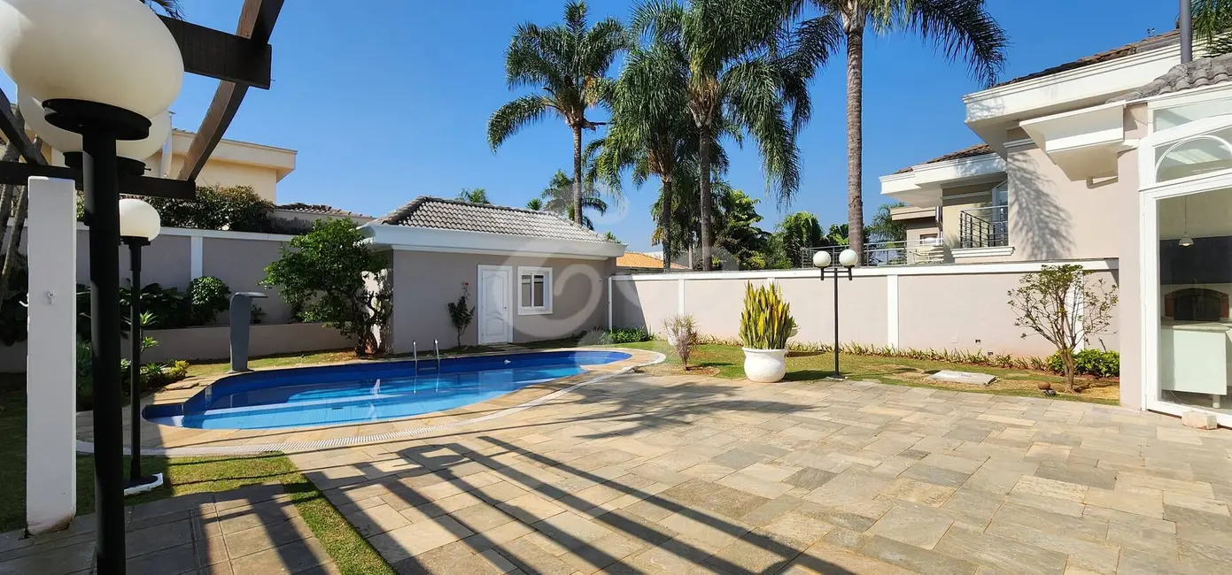 Foto 3 de Casa com 4 quartos à venda e para alugar, 500m2 em Alphaville, Santana De Parnaiba - SP