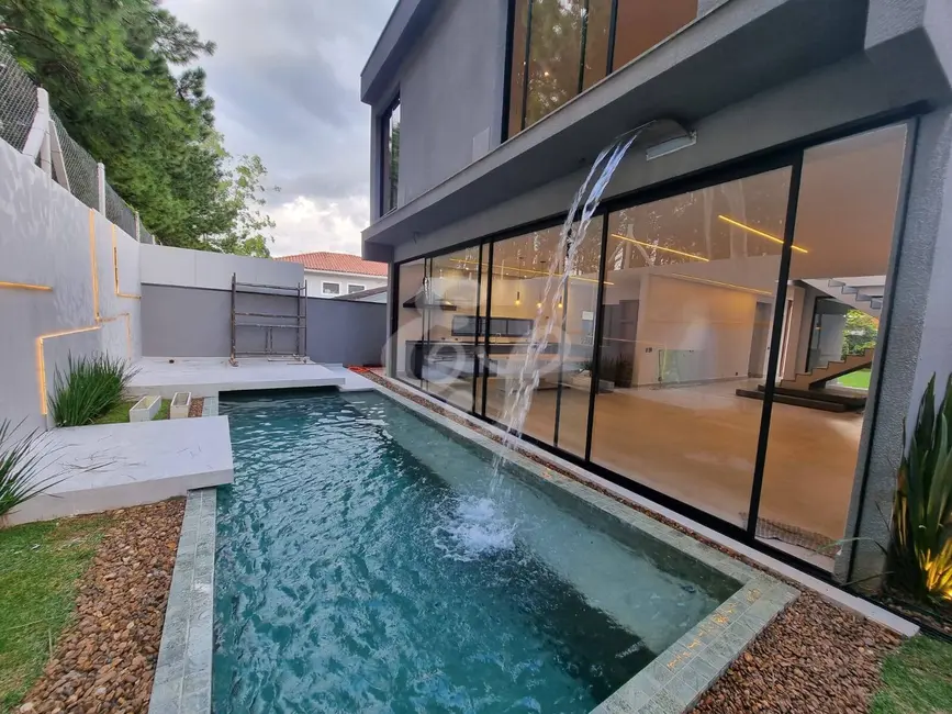 Casa com 4 quartos à venda, 330m2 em Alphaville, Santana De Parnaiba - SP - imagem 1 Foto 1 de Casa com 4 quartos à venda, 330m2 em Alphaville, Santana De Parnaiba - SP