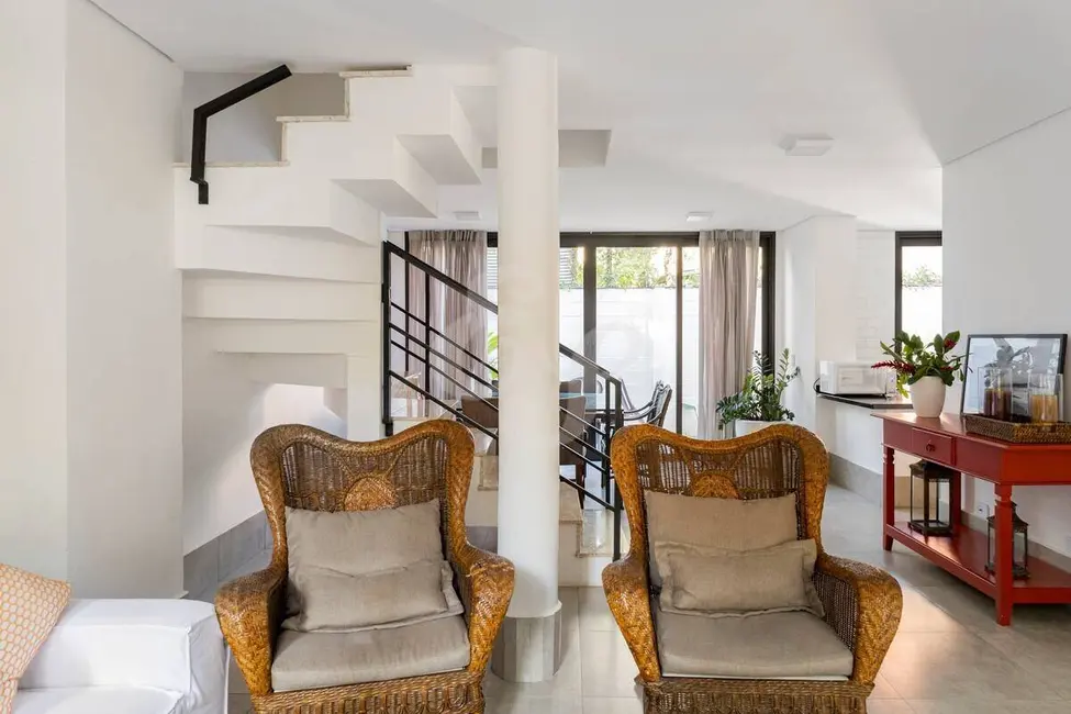 Foto 7 de Casa com 5 quartos à venda, 176m2 em Sao Sebastiao - SP