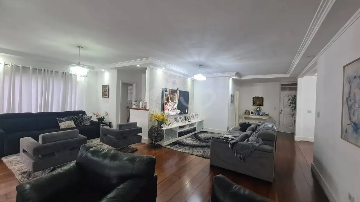 Casa com 3 quartos à venda, 290m2 em Alphaville, Santana De Parnaiba - SP - imagem 1 Foto 1 de Casa com 3 quartos à venda, 290m2 em Alphaville, Santana De Parnaiba - SP