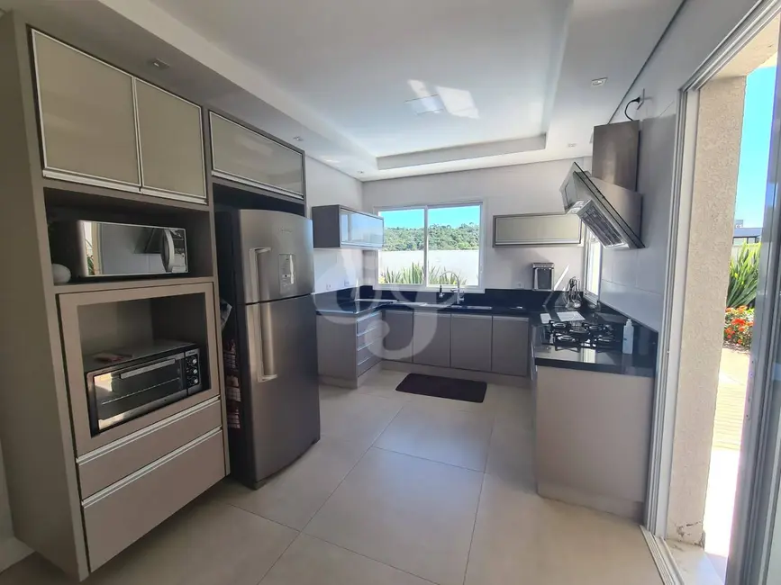 Foto 8 de Casa com 4 quartos à venda, 380m2 em Cidade Tamboré, Santana De Parnaiba - SP