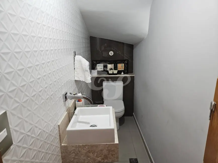 Foto 5 de Casa com 3 quartos à venda, 170m2 em Parque Pinheiros, Taboao Da Serra - SP