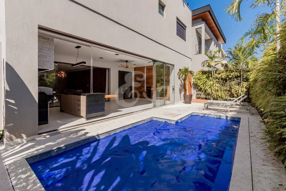 Foto 6 de Casa com 5 quartos à venda, 400m2 em Tamboré, Santana De Parnaiba - SP