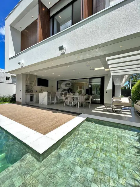 Foto 4 de Casa com 5 quartos à venda, 416m2 em Bertioga - SP