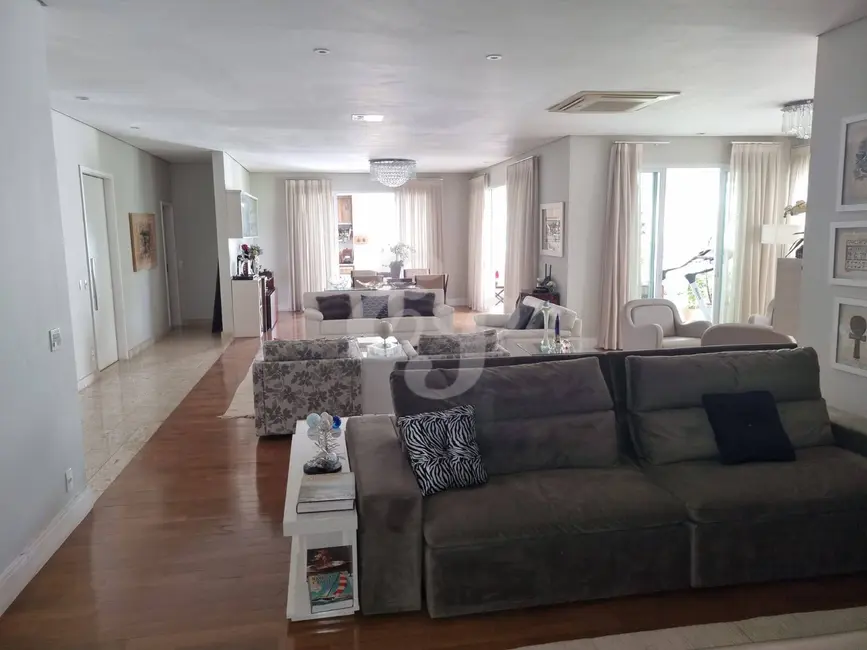 Apartamento com 3 quartos à venda e para alugar, 322m2 em Tamboré, Santana De Parnaiba - SP - imagem 3 Foto 3 de Apartamento com 3 quartos à venda e para alugar, 322m2 em Tamboré, Santana De Parnaiba - SP