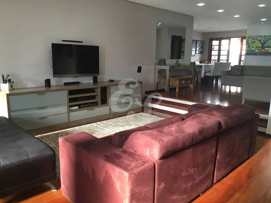 Foto 1 de Casa com 3 quartos à venda, 220m2 em Alphaville, Santana De Parnaiba - SP