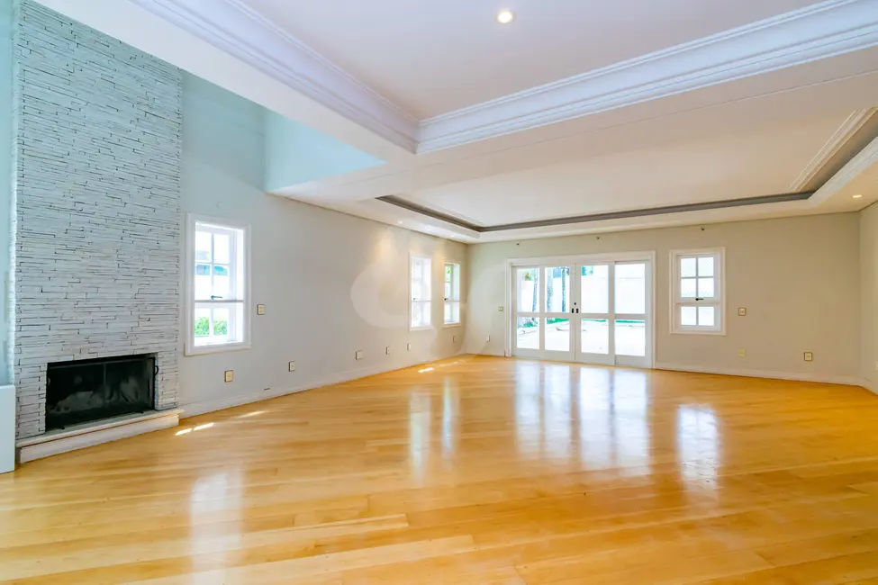 Casa com 5 quartos à venda e para alugar, 570m2 em Alphaville, Santana De Parnaiba - SP - imagem 4 Foto 4 de Casa com 5 quartos à venda e para alugar, 570m2 em Alphaville, Santana De Parnaiba - SP