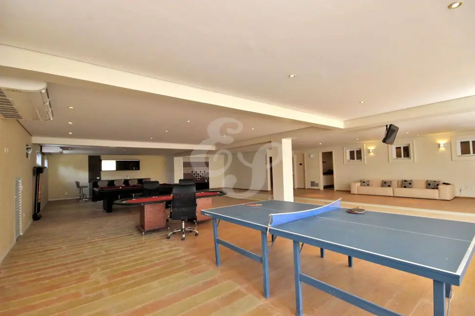 Casa com 6 quartos à venda, 1880m2 em Tamboré, Barueri - SP - imagem 9 Foto 9 de Casa com 6 quartos à venda, 1880m2 em Tamboré, Barueri - SP