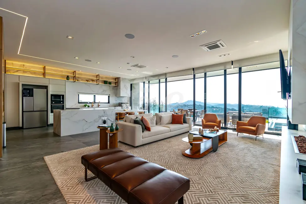 Casa com 4 quartos à venda, 541m2 em Alphaville, Santana De Parnaiba - SP - imagem 9 Foto 9 de Casa com 4 quartos à venda, 541m2 em Alphaville, Santana De Parnaiba - SP