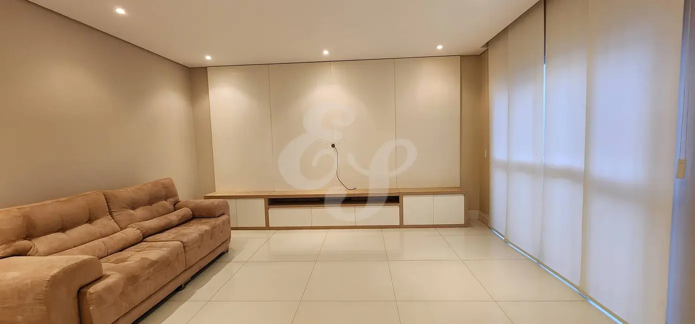 Foto 6 de Casa com 4 quartos para alugar, 320m2 em Alphaville, Santana De Parnaiba - SP