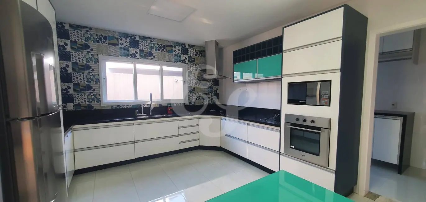 Foto 6 de Casa com 4 quartos à venda, 312m2 em Cidade Tamboré, Santana De Parnaiba - SP