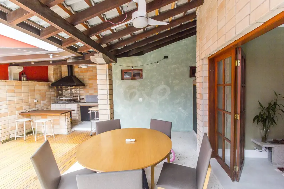 Casa com 5 quartos à venda e para alugar, 339m2 em Alphaville, Santana De Parnaiba - SP - imagem 6 Foto 6 de Casa com 5 quartos à venda e para alugar, 339m2 em Alphaville, Santana De Parnaiba - SP