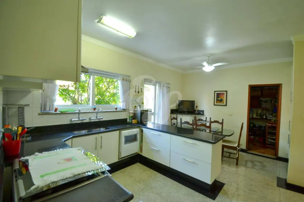 Casa com 4 quartos à venda, 405m2 em Alphaville, Santana De Parnaiba - SP - imagem 8 Foto 8 de Casa com 4 quartos à venda, 405m2 em Alphaville, Santana De Parnaiba - SP
