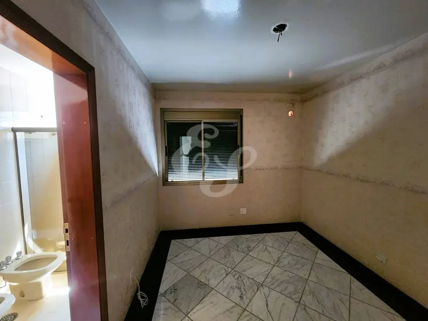 Casa com 4 quartos à venda, 417m2 em Alphaville, Santana De Parnaiba - SP - imagem 8 Foto 8 de Casa com 4 quartos à venda, 417m2 em Alphaville, Santana De Parnaiba - SP