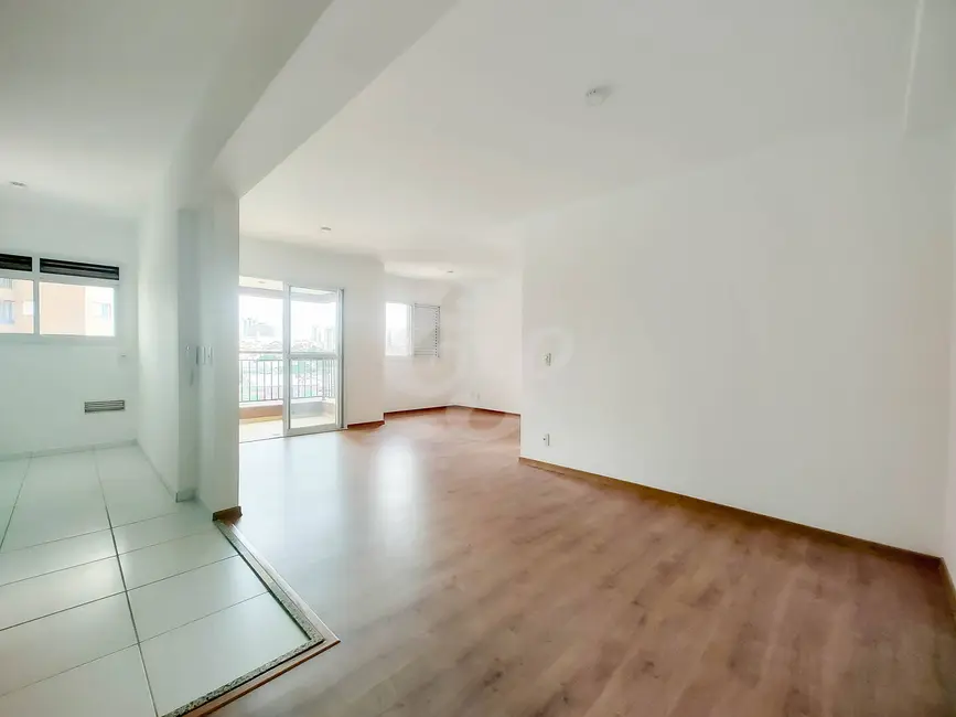 Foto 1 de Apartamento com 3 quartos para alugar, 76m2 em Jardim Tupanci, Barueri - SP