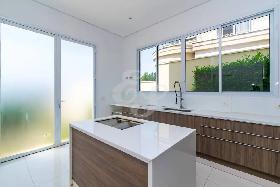 Foto 5 de Casa com 5 quartos para alugar, 593m2 em Alphaville, Santana De Parnaiba - SP