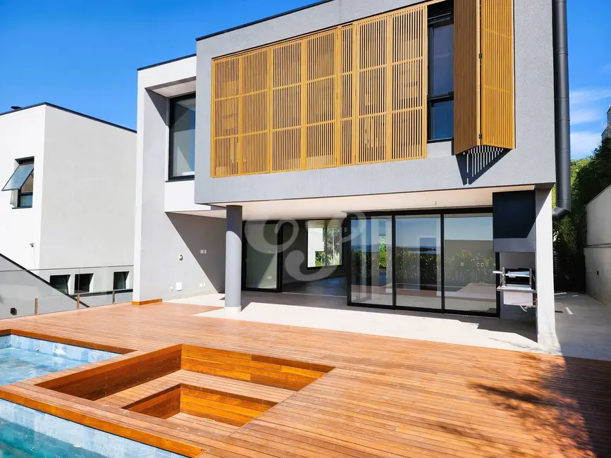 Casa com 4 quartos à venda, 550m2 em Alphaville, Santana De Parnaiba - SP - imagem 3 Foto 3 de Casa com 4 quartos à venda, 550m2 em Alphaville, Santana De Parnaiba - SP
