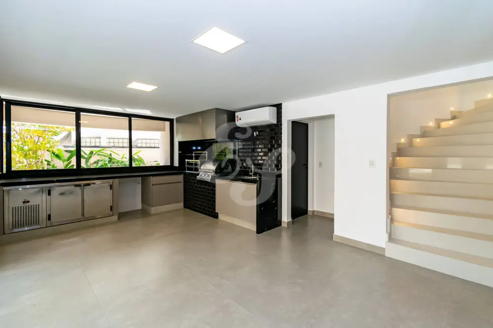 Foto 6 de Casa com 4 quartos à venda, 640m2 em Alphaville Residencial Um, Barueri - SP