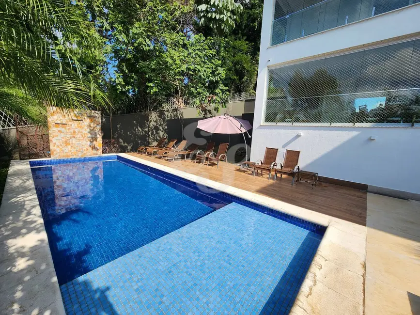 Casa com 5 quartos à venda, 734m2 em Tamboré, Santana De Parnaiba - SP - imagem 2 Foto 2 de Casa com 5 quartos à venda, 734m2 em Tamboré, Santana De Parnaiba - SP