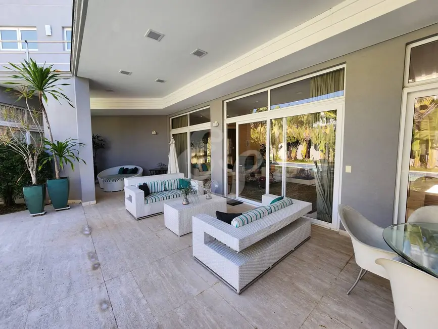 Casa com 4 quartos à venda, 1100m2 em Tamboré, Santana De Parnaiba - SP - imagem 6 Foto 6 de Casa com 4 quartos à venda, 1100m2 em Tamboré, Santana De Parnaiba - SP