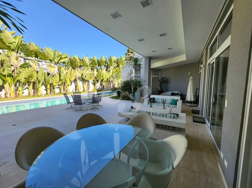 Casa com 4 quartos à venda, 1100m2 em Tamboré, Santana De Parnaiba - SP - imagem 5 Foto 5 de Casa com 4 quartos à venda, 1100m2 em Tamboré, Santana De Parnaiba - SP