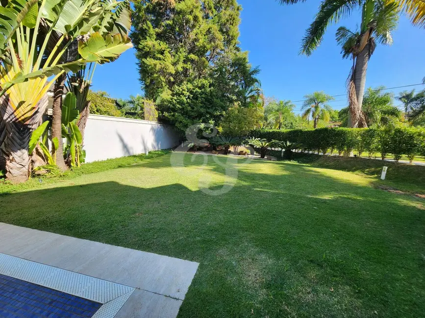 Casa com 4 quartos à venda, 1100m2 em Tamboré, Santana De Parnaiba - SP - imagem 4 Foto 4 de Casa com 4 quartos à venda, 1100m2 em Tamboré, Santana De Parnaiba - SP