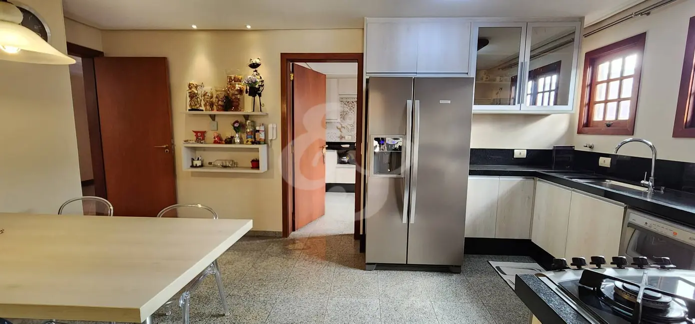 Foto 6 de Casa com 4 quartos para alugar, 360m2 em Alphaville, Santana De Parnaiba - SP