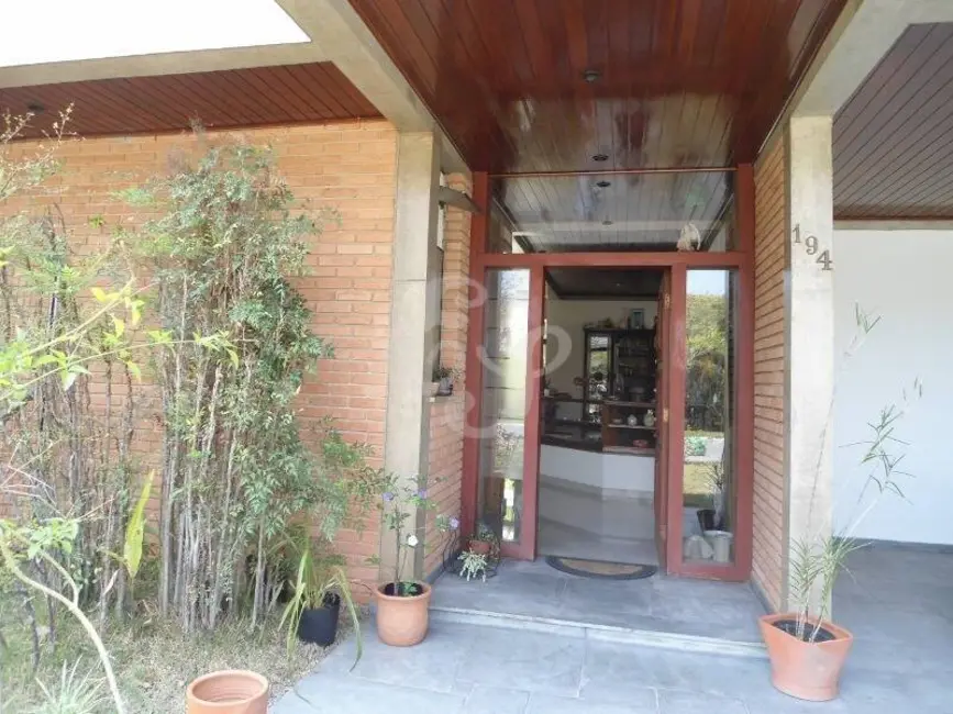 Casa com 4 quartos à venda, 400m2 em Alphaville, Santana De Parnaiba - SP - imagem 5 Foto 5 de Casa com 4 quartos à venda, 400m2 em Alphaville, Santana De Parnaiba - SP