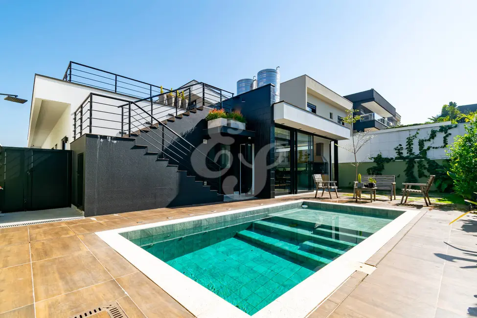 Foto 2 de Casa com 3 quartos à venda, 260m2 em Cidade Tamboré, Santana De Parnaiba - SP