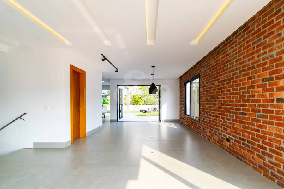 Foto 2 de Casa com 5 quartos à venda, 336m2 em Cidade Tamboré, Santana De Parnaiba - SP