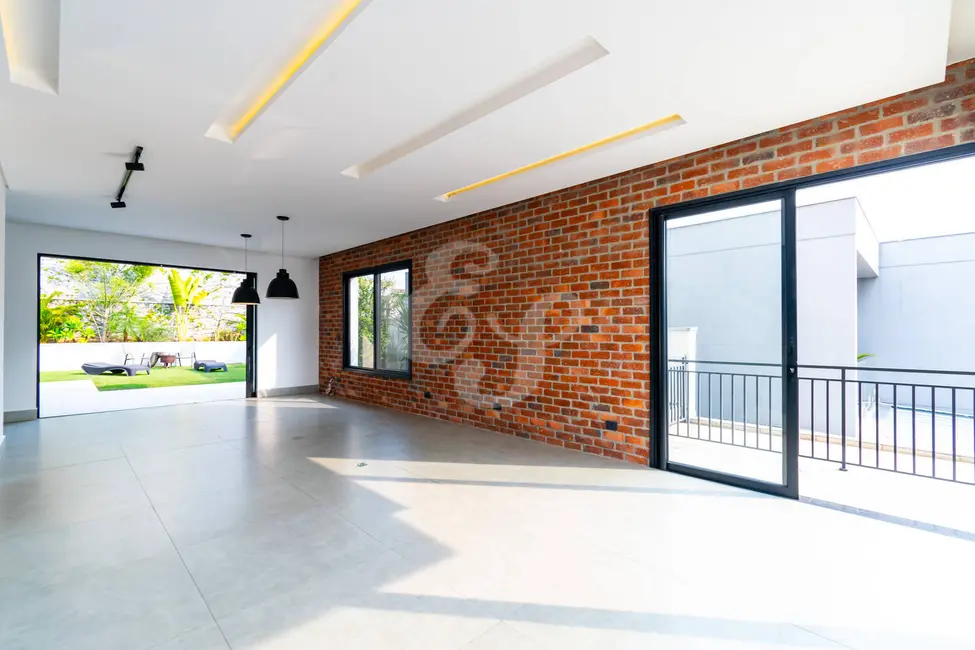 Foto 1 de Casa com 5 quartos à venda, 336m2 em Cidade Tamboré, Santana De Parnaiba - SP