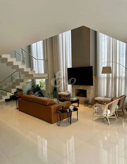 Foto 7 de Casa com 5 quartos à venda e para alugar, 340m2 em Alphaville, Santana De Parnaiba - SP