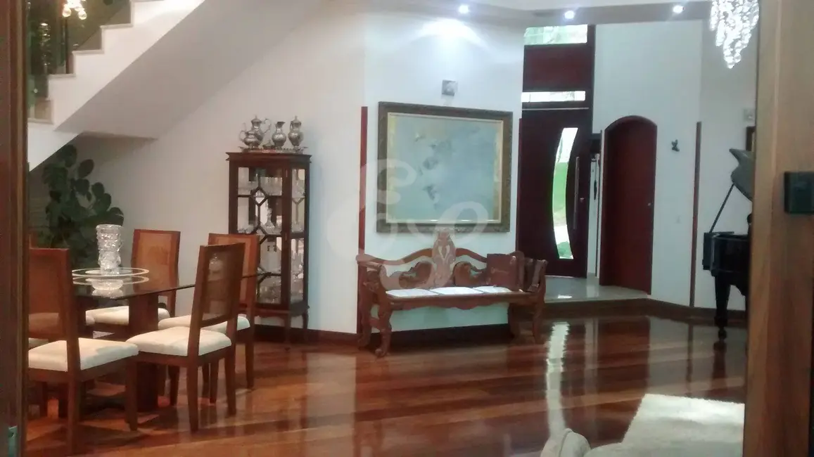 Foto 3 de Casa com 3 quartos à venda e para alugar, 480m2 em Residencial Morada dos Lagos, Barueri - SP