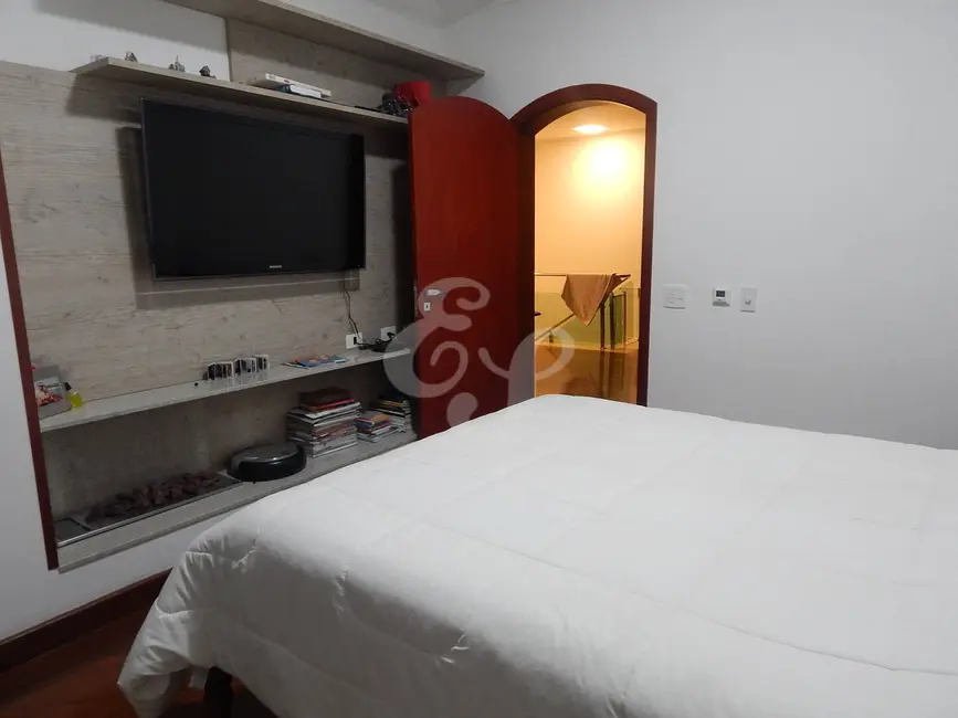 Foto 8 de Casa com 3 quartos à venda e para alugar, 480m2 em Residencial Morada dos Lagos, Barueri - SP