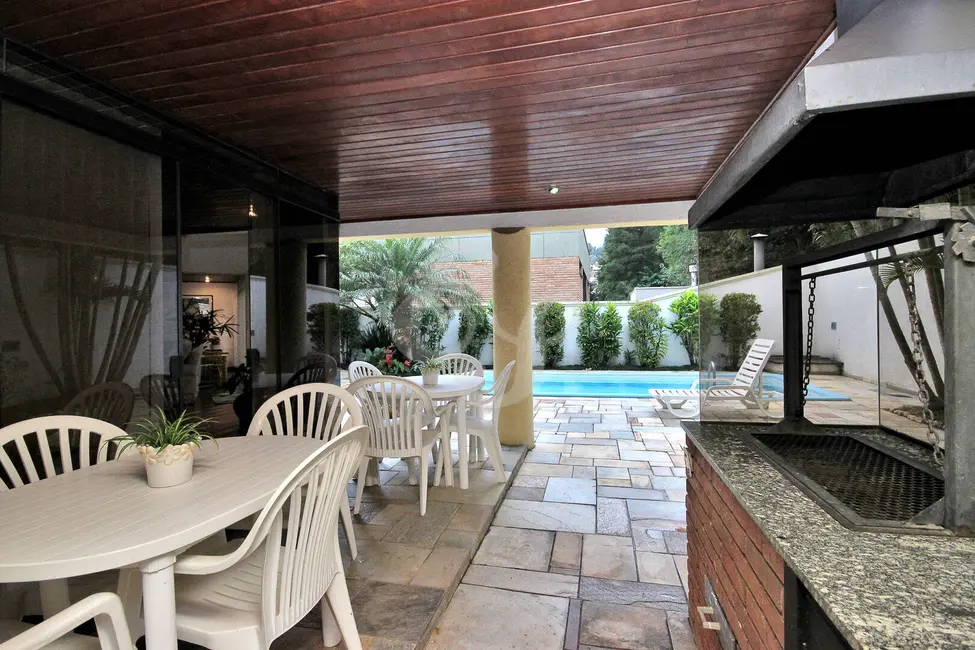 Casa com 4 quartos à venda, 378m2 em Alphaville, Santana De Parnaiba - SP - imagem 3 Foto 3 de Casa com 4 quartos à venda, 378m2 em Alphaville, Santana De Parnaiba - SP