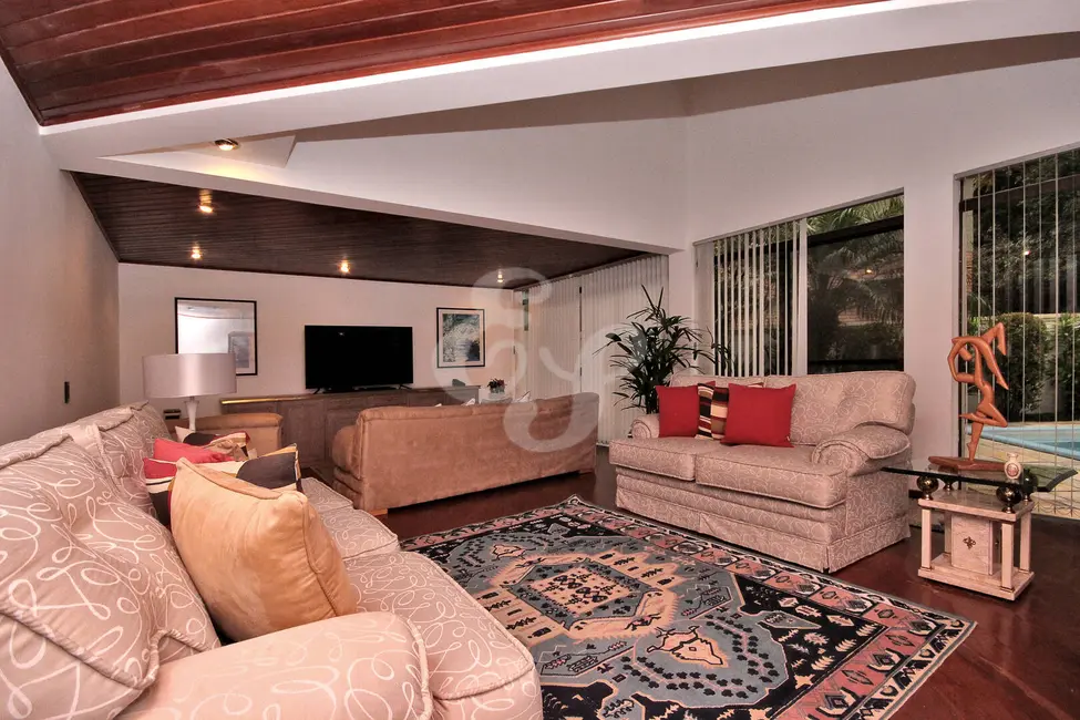 Casa com 4 quartos à venda, 378m2 em Alphaville, Santana De Parnaiba - SP - imagem 6 Foto 6 de Casa com 4 quartos à venda, 378m2 em Alphaville, Santana De Parnaiba - SP