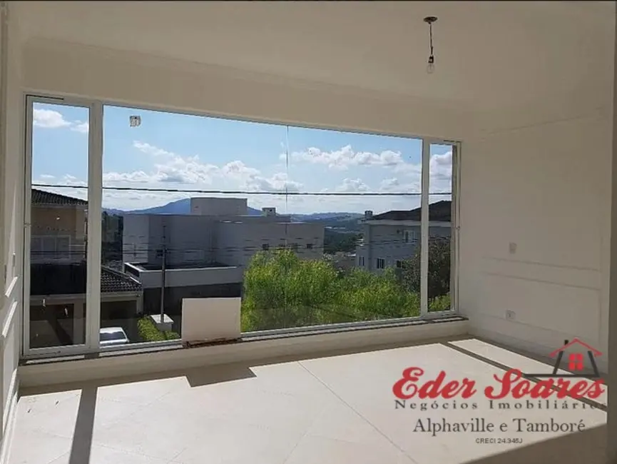 Casa com 3 quartos à venda, 275m2 em Alphaville, Santana De Parnaiba - SP - imagem 9 Foto 9 de Casa com 3 quartos à venda, 275m2 em Alphaville, Santana De Parnaiba - SP