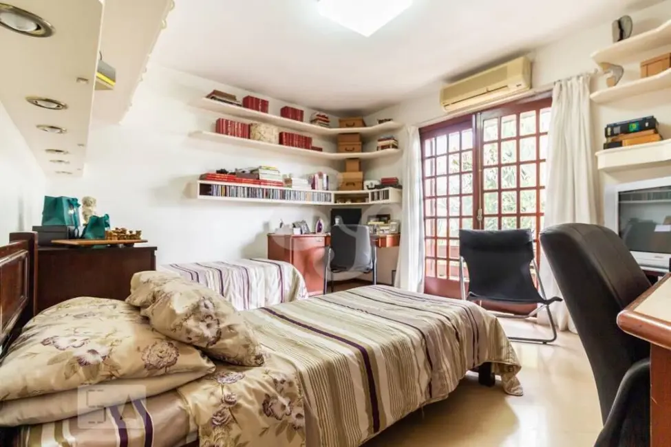 Casa com 4 quartos à venda, 420m2 em Alphaville, Santana De Parnaiba - SP - imagem 9 Foto 9 de Casa com 4 quartos à venda, 420m2 em Alphaville, Santana De Parnaiba - SP