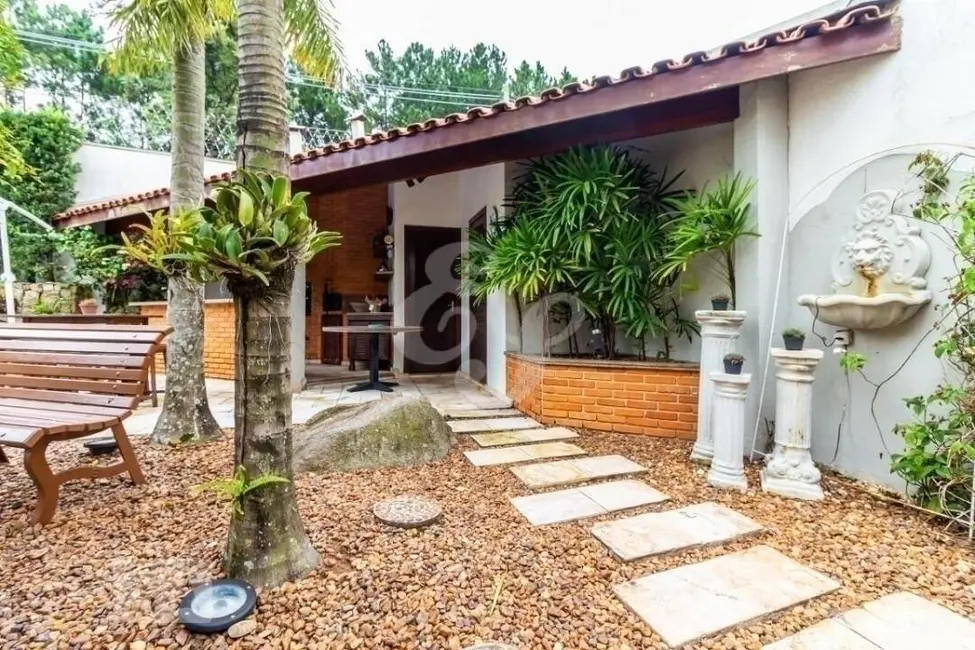 Casa com 4 quartos à venda, 420m2 em Alphaville, Santana De Parnaiba - SP - imagem 3 Foto 3 de Casa com 4 quartos à venda, 420m2 em Alphaville, Santana De Parnaiba - SP
