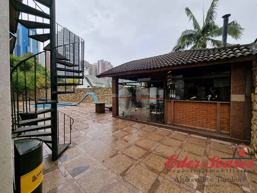 Foto 3 de Casa com 4 quartos à venda, 470m2 em Alphaville Residencial Dois, Barueri - SP