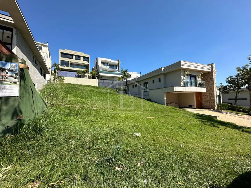 Foto 2 de Lote de Condomínio à venda, 604m2 em Alphaville, Santana De Parnaiba - SP