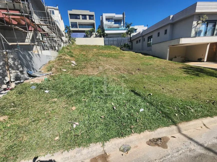 Foto 2 de Lote de Condomínio à venda, 604m2 em Alphaville, Santana De Parnaiba - SP