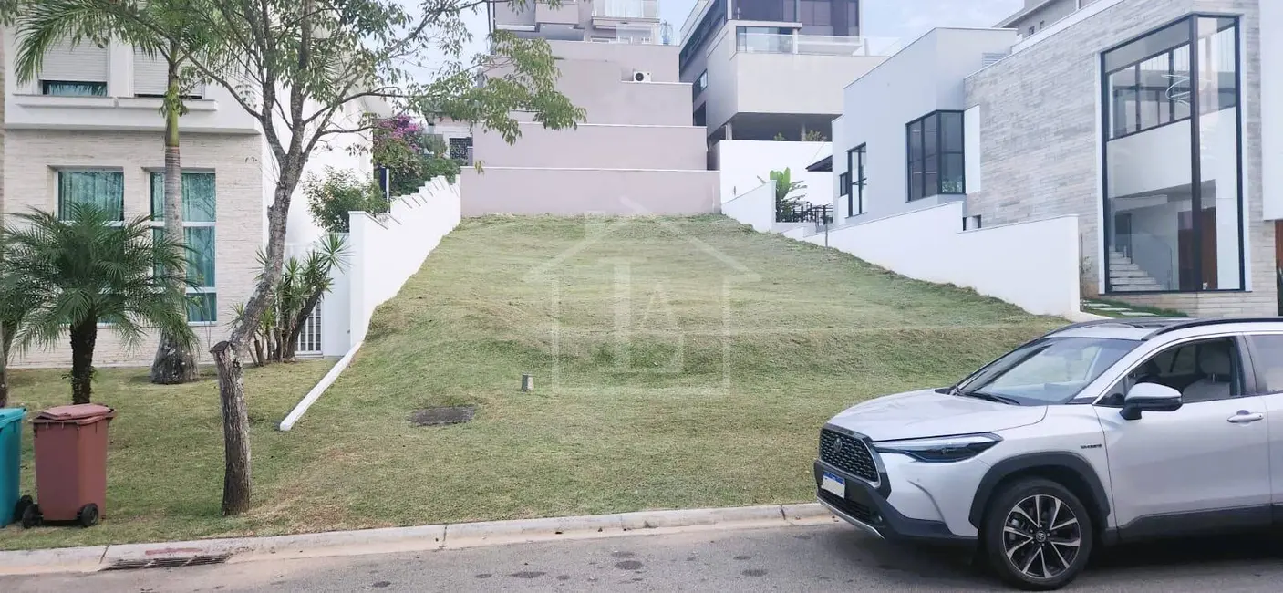 Foto 1 de Lote de Condomínio à venda, 490m2 em Alphaville, Santana De Parnaiba - SP